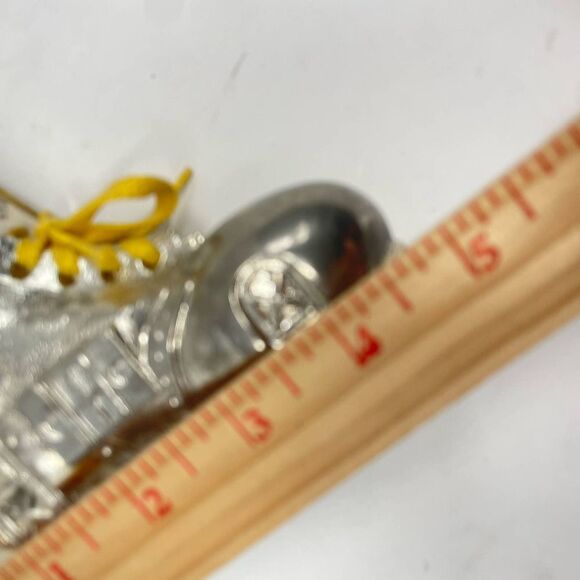 Little Old Lady Who Lived In A Shoe Silver Plated Coin Piggy Bank HG2 - Picture 9 of 10